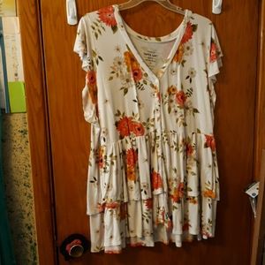 Torrid Super Soft Knit Size 4 Light Cream Top